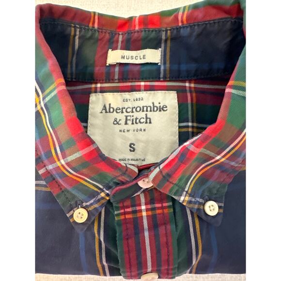 Ambercombie & Fitch muscle button down long sleeve Christmas men’s top Sz S - Picture 10 of 10